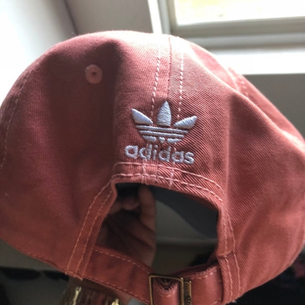 Adidas dad cap - Picture 2 of 2